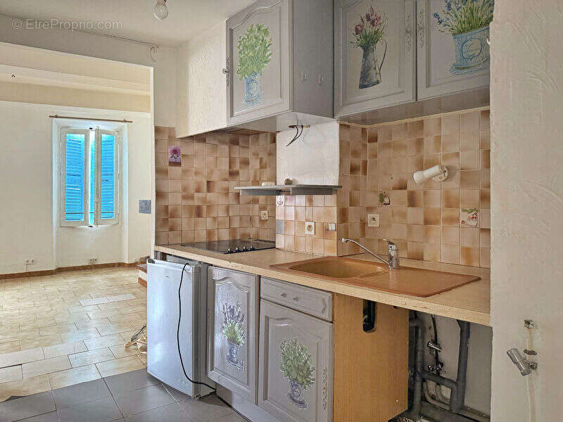 Appartement à LORGUES