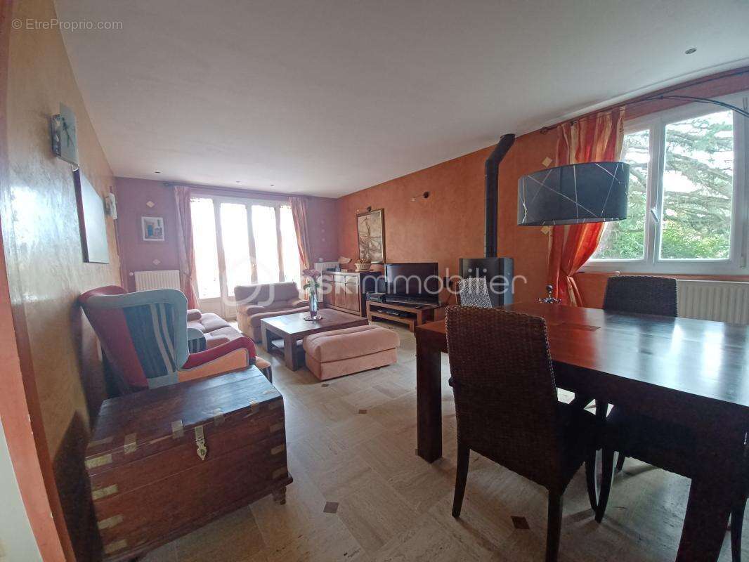 Maison à ETAMPES