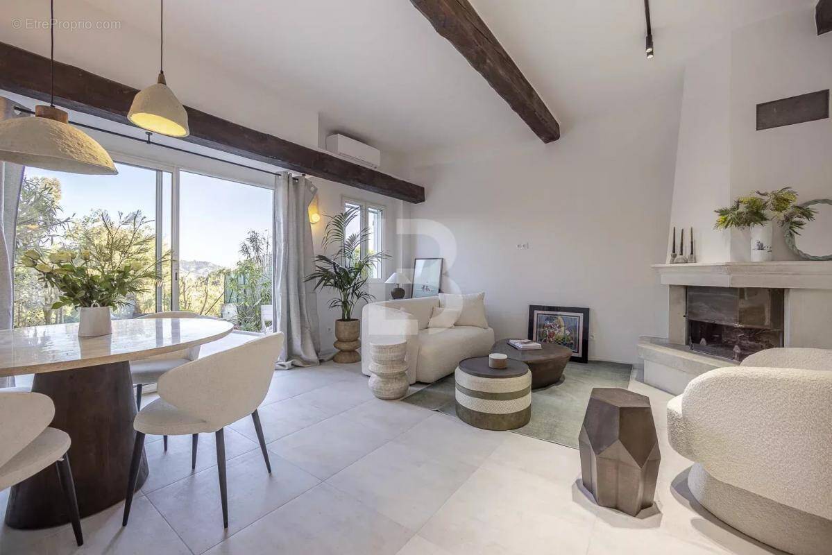 Maison à CANNES