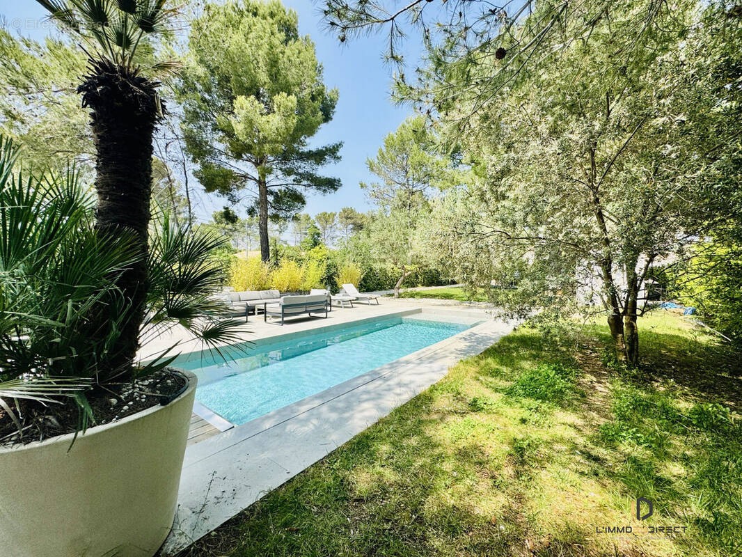 Maison à EGUILLES