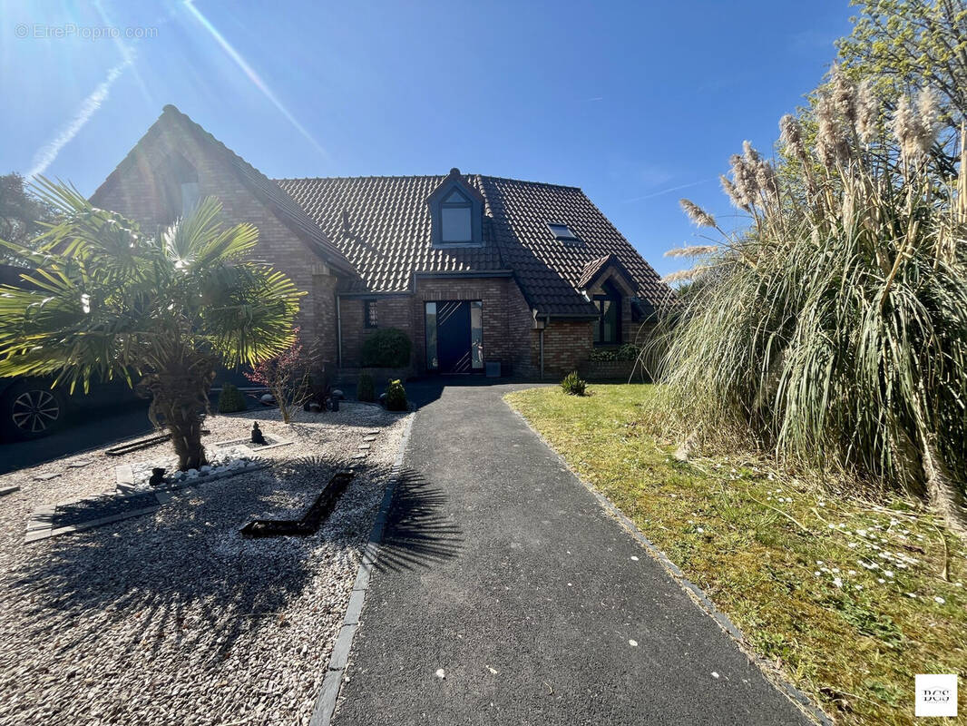 Maison à SAINT-AMAND-LES-EAUX