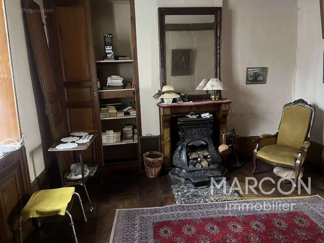 Maison à FELLETIN