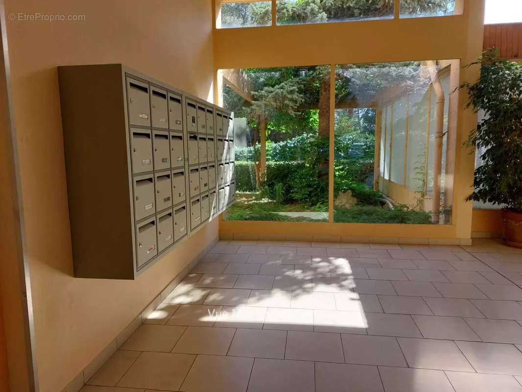 Appartement à PEYMEINADE