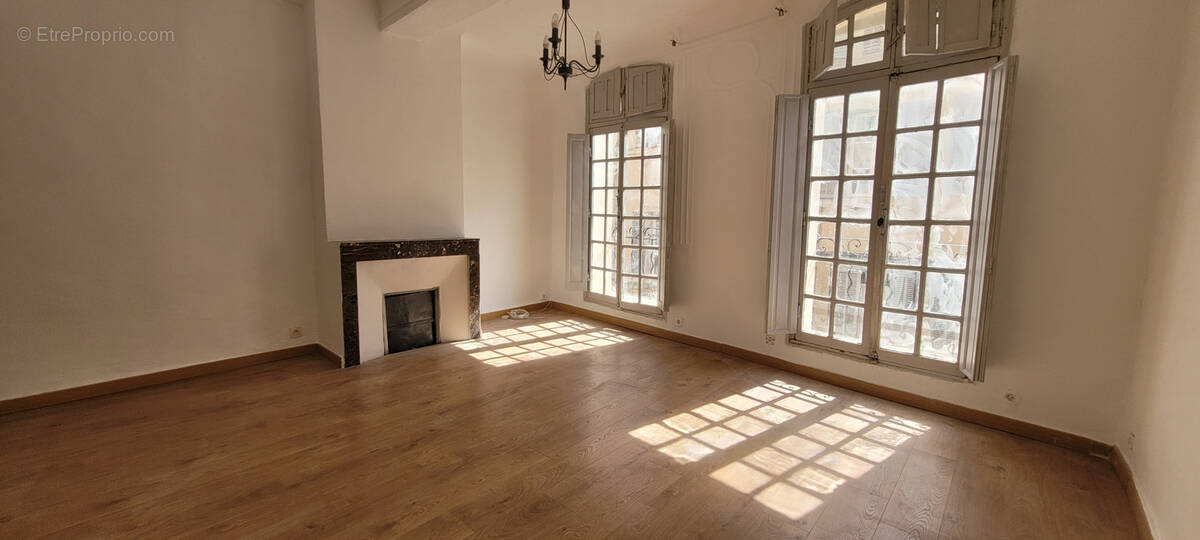 Appartement à AIX-EN-PROVENCE