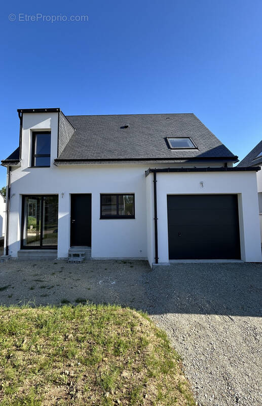 Maison à PLUVIGNER
