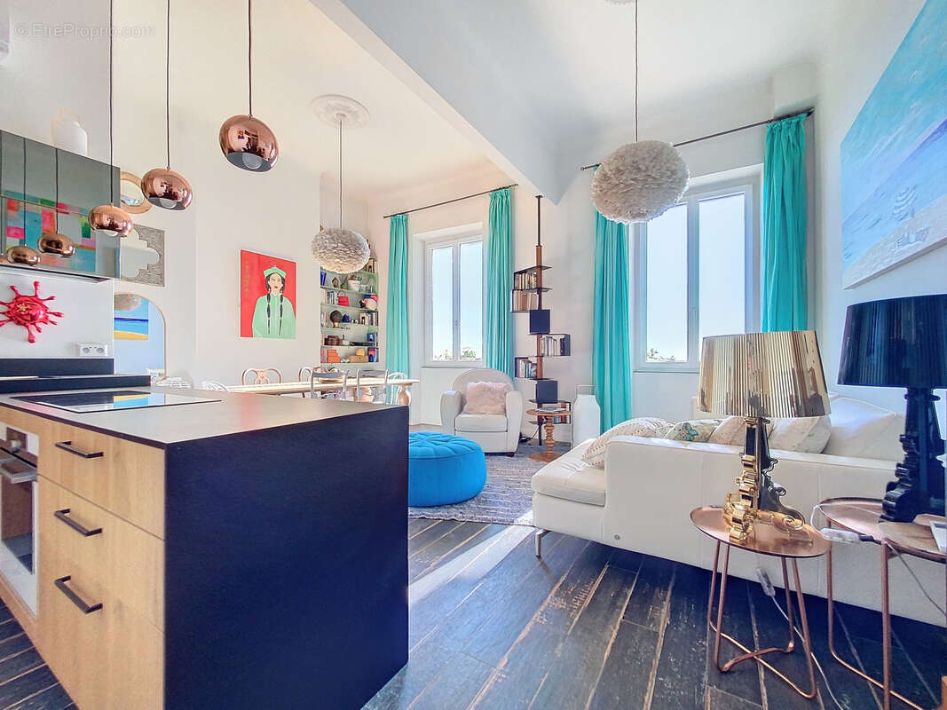 Appartement à BEAUSOLEIL