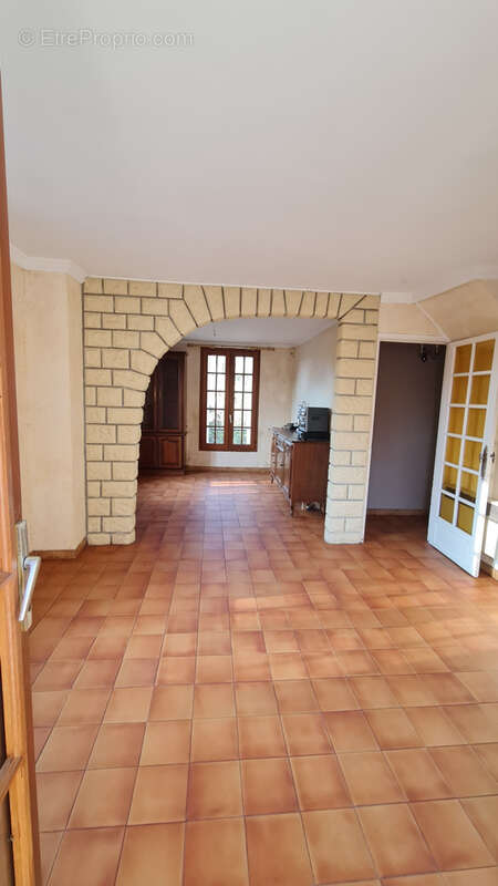 Maison à BURES-SUR-YVETTE