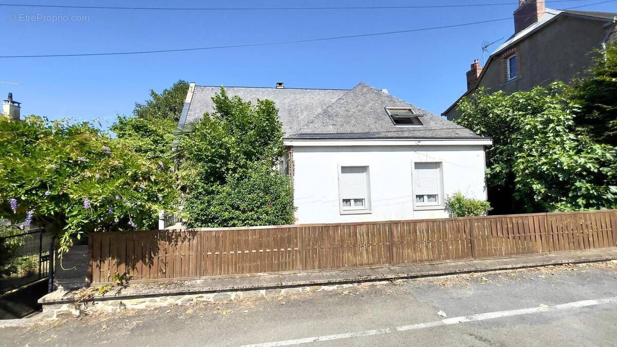 Photo 1 - Maison à MAYENNE