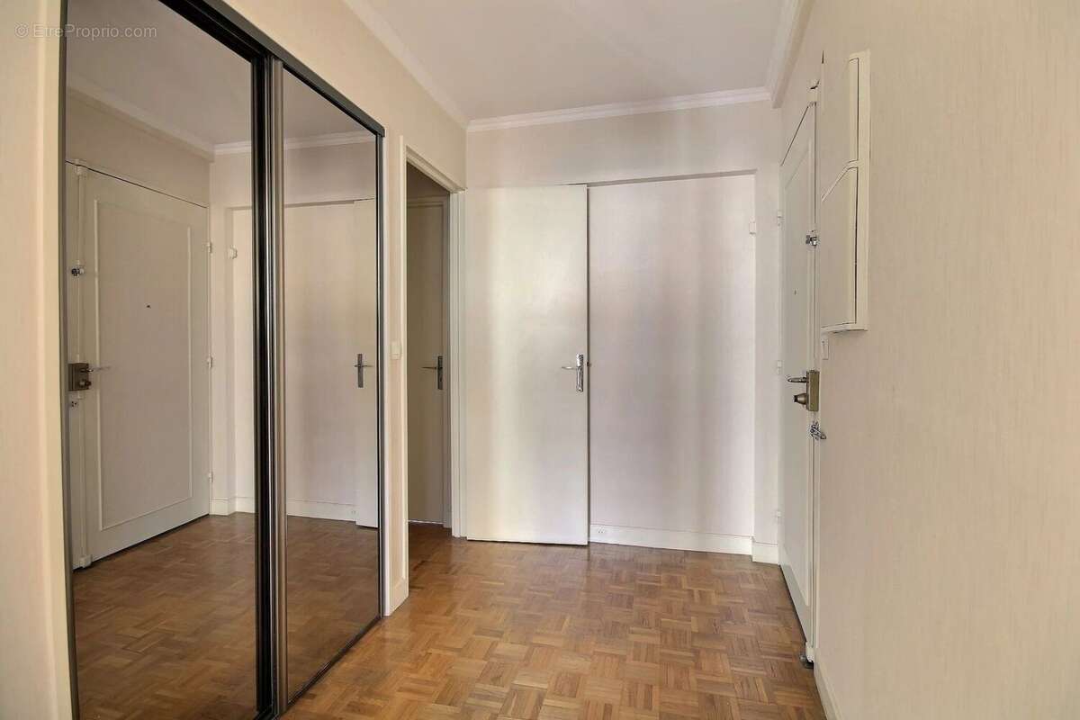 Appartement à MAISONS-ALFORT