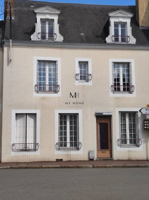 Maison à LA FERTE-BERNARD
