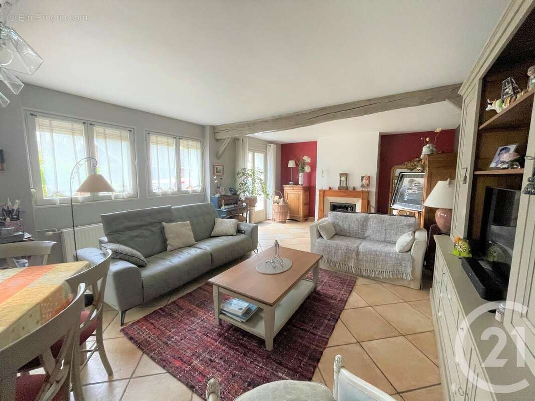 Photo 4 - Maison à AVRECHY