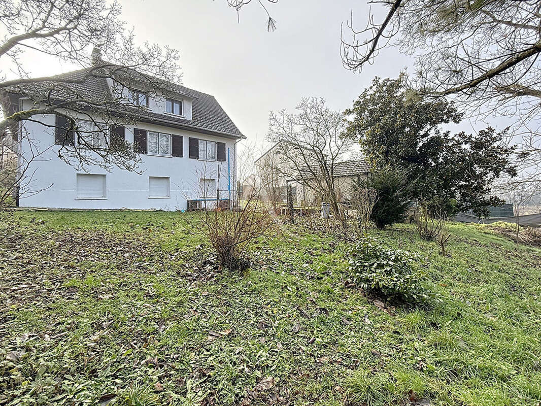 Maison à DAMMARTIN-EN-GOELE