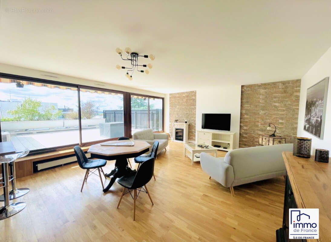 Appartement à CHAMPS-SUR-MARNE