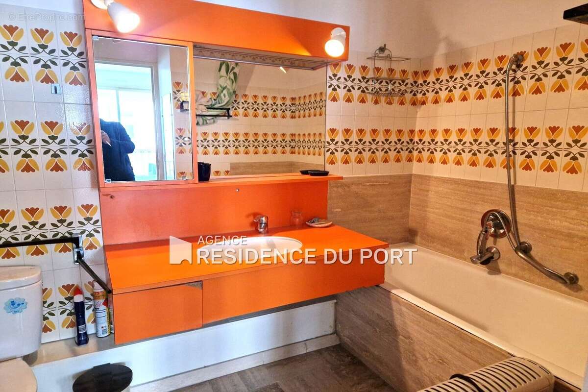 Appartement à MANDELIEU-LA-NAPOULE