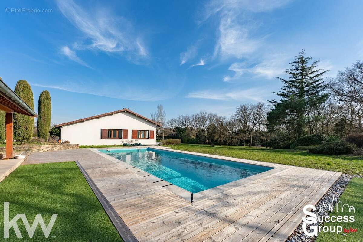 Maison à DARDILLY