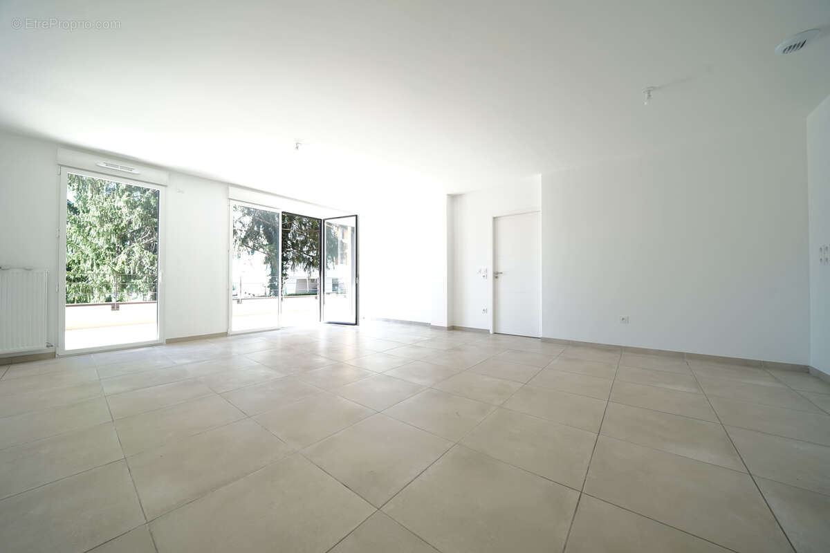 Appartement à VOIRON