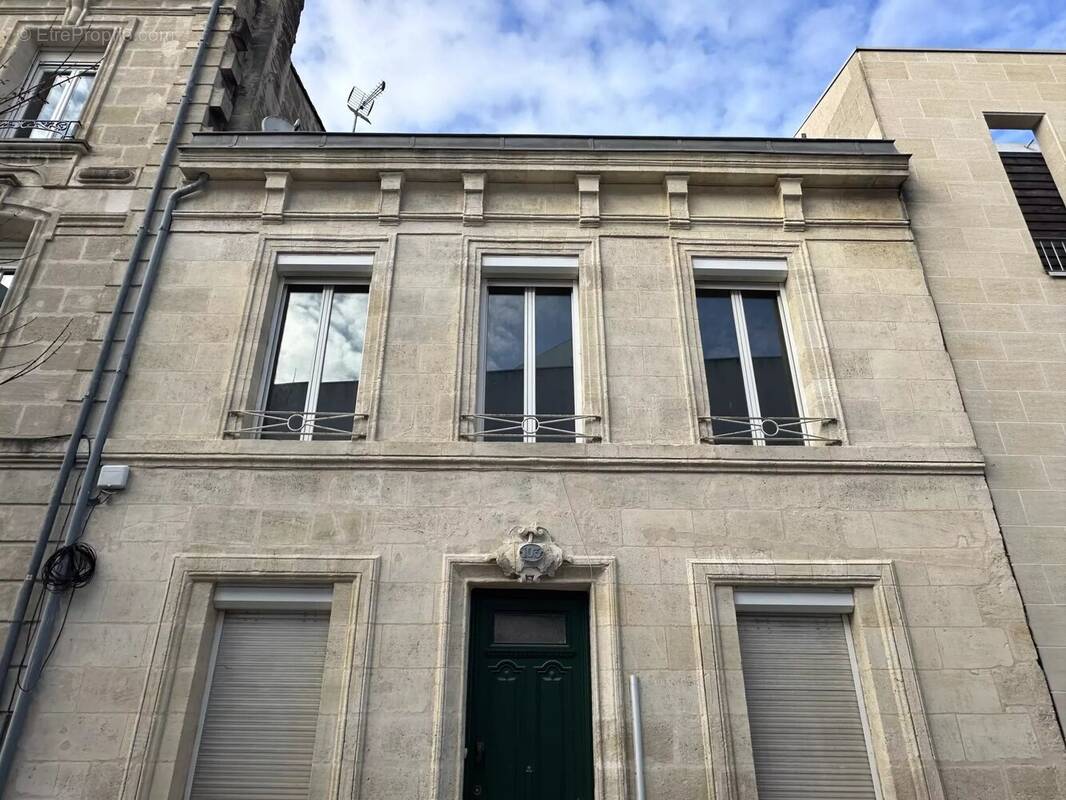 Appartement à BORDEAUX