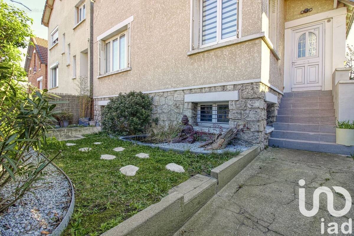 Photo 1 - Maison à SAINT-GRATIEN