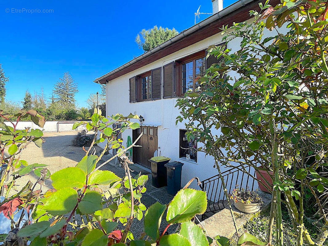 Photo 1 - Maison à PONT-D&#039;AIN