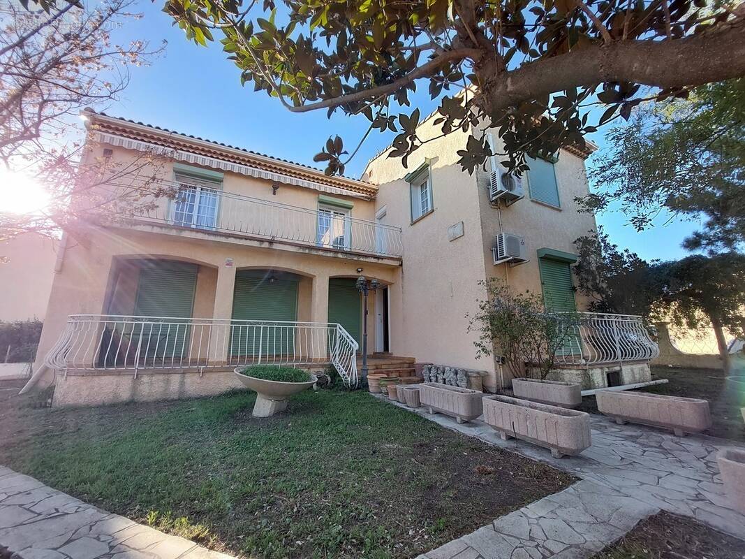 Maison à MIRAMAS