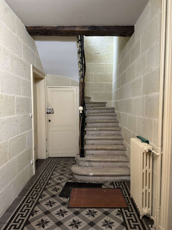 Appartement à LA ROCHE-CHALAIS