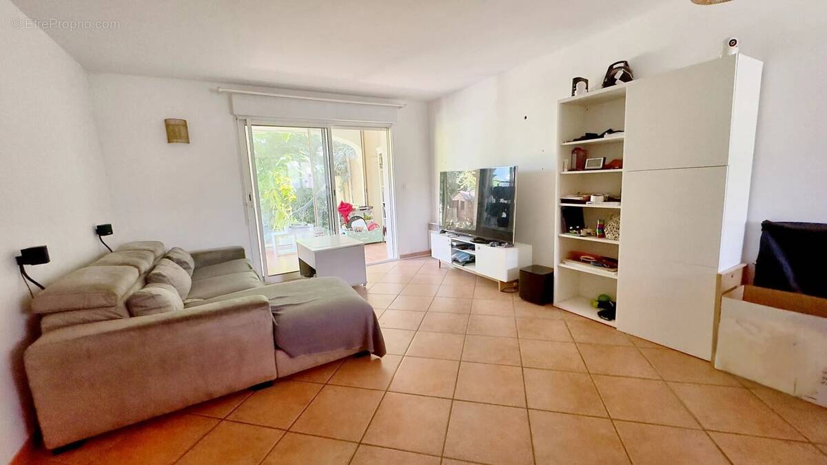 Maison à SIX-FOURS-LES-PLAGES