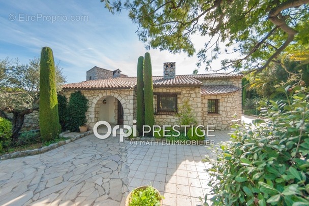 Maison à BIOT
