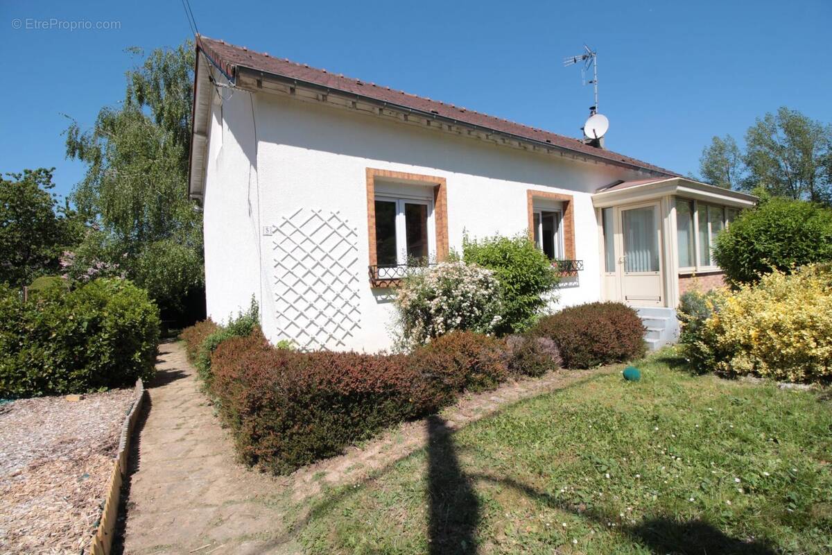 Maison à CHOISY-AU-BAC