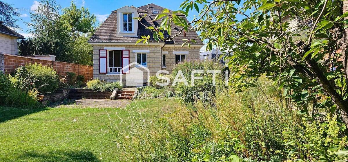 Photo 1 - Maison à CHANTILLY
