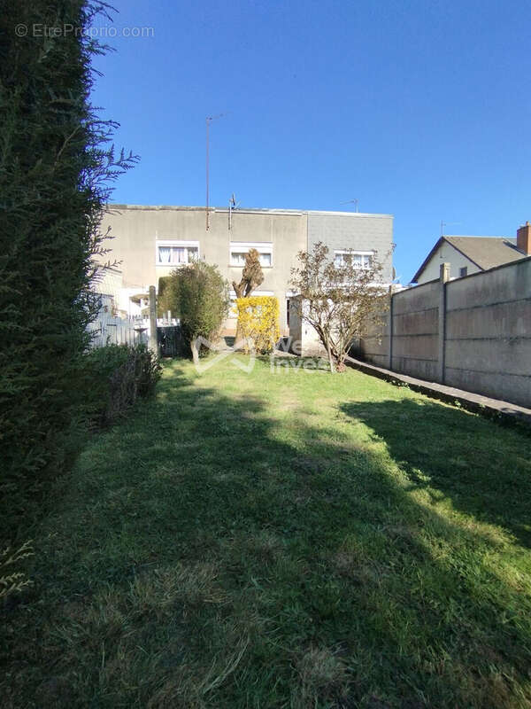 Maison à FOURMIES