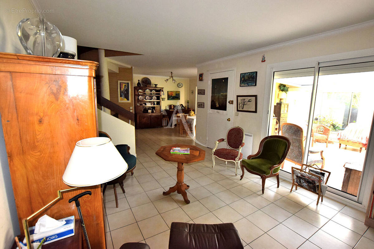 Maison à GIF-SUR-YVETTE