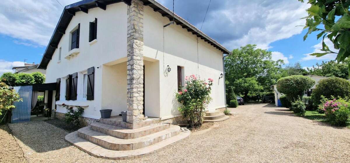 Maison à MUSSIDAN