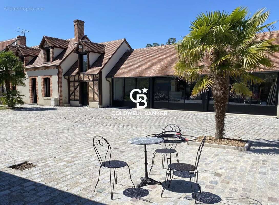 Maison à COURMEMIN