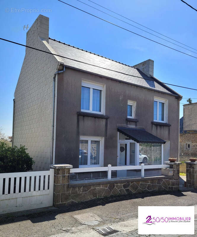 Maison à PLOUESCAT