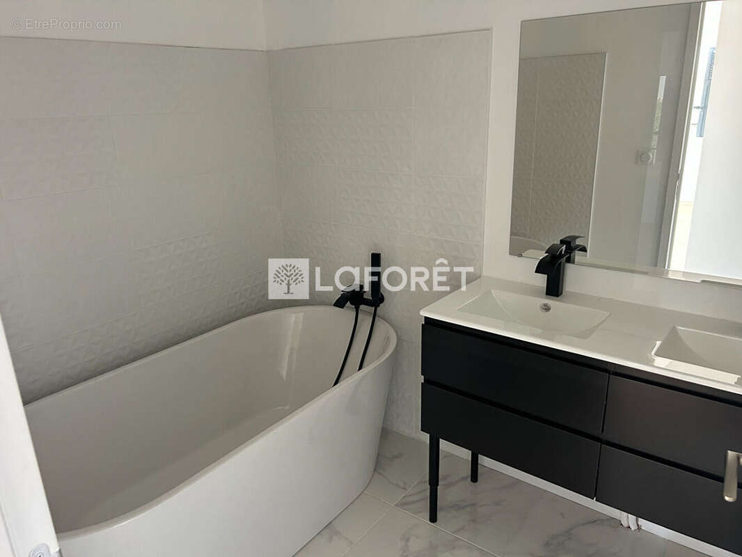 Appartement à MARSEILLE-10E