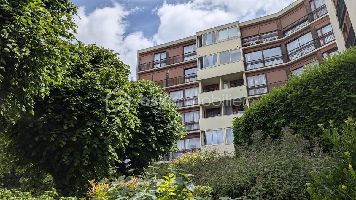 Appartement à RIS-ORANGIS