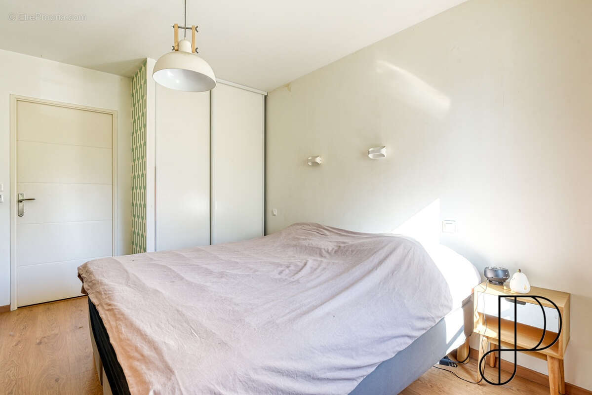 Appartement à LYON-8E