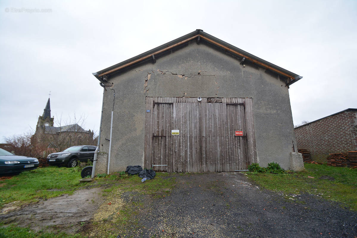 Maison à CHARMES