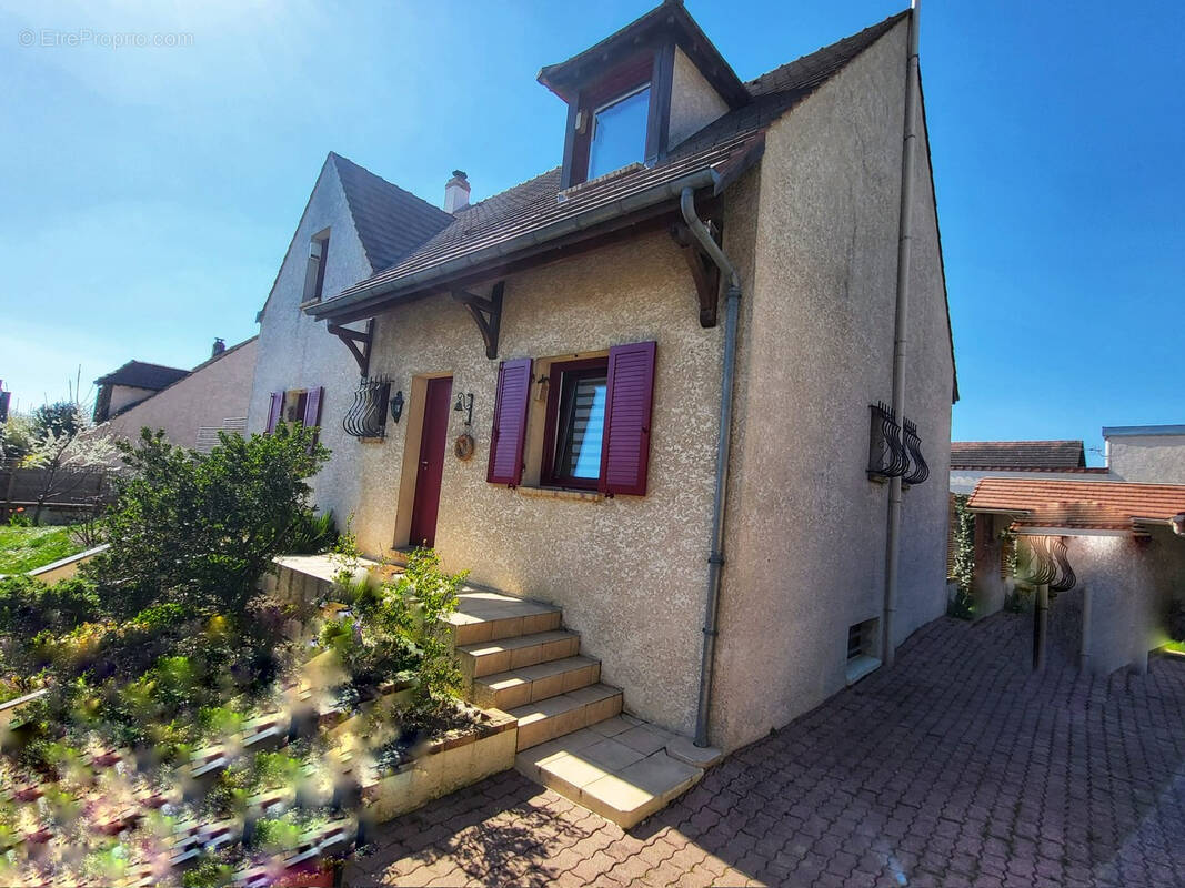 Maison à SAINT-LEU-LA-FORET