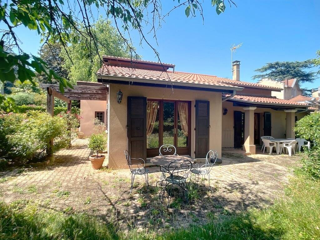 Maison à ECULLY