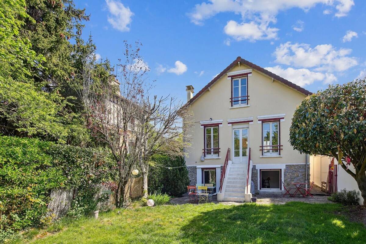 Maison à LE VESINET