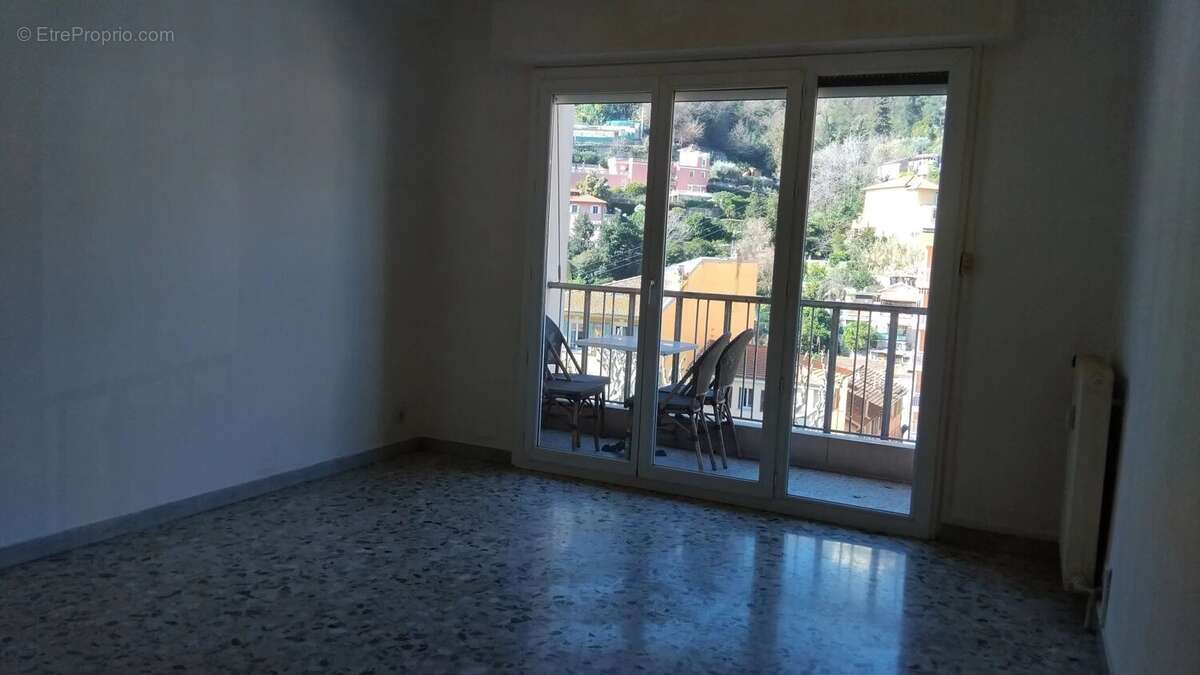 Appartement à MENTON