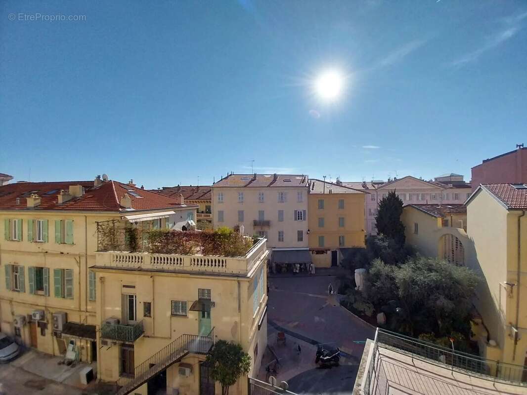 Appartement à MENTON
