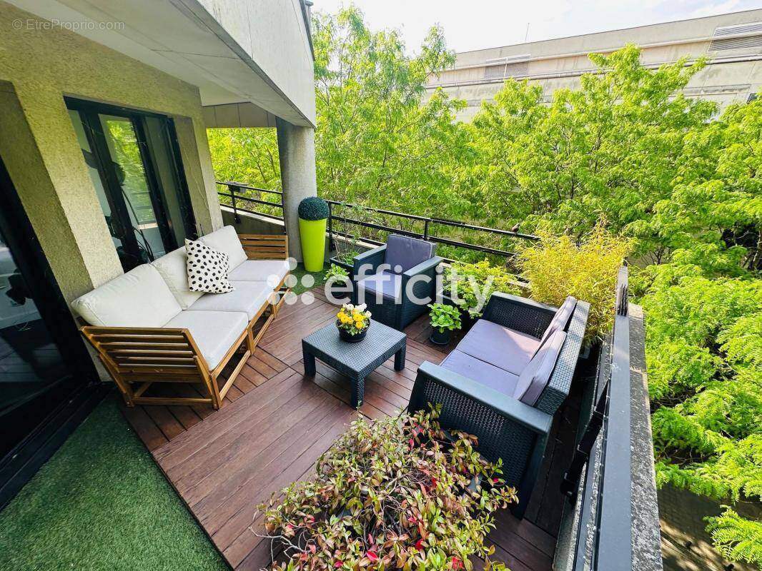 Appartement à RUEIL-MALMAISON