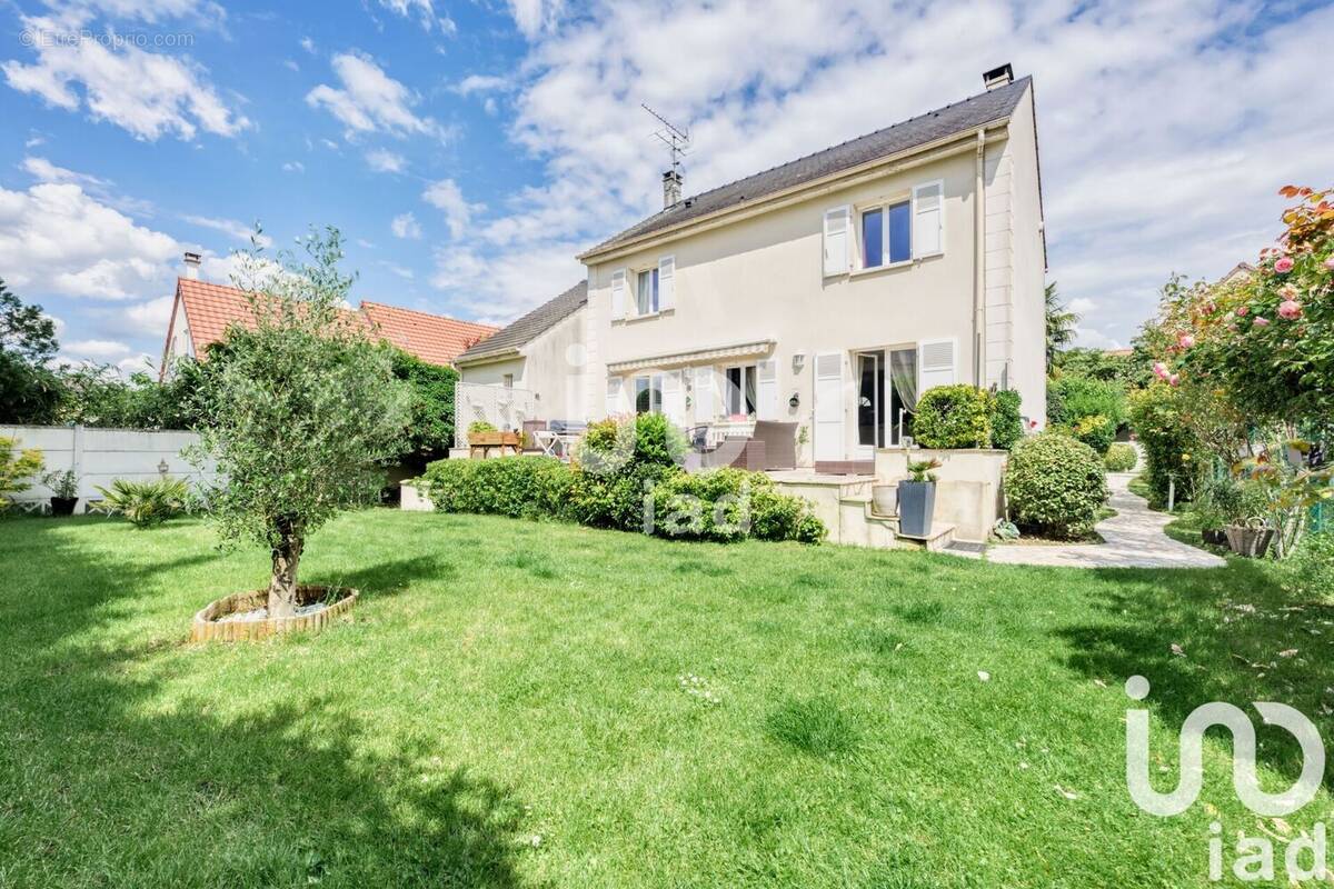 Photo 1 - Maison à GOURNAY-SUR-MARNE