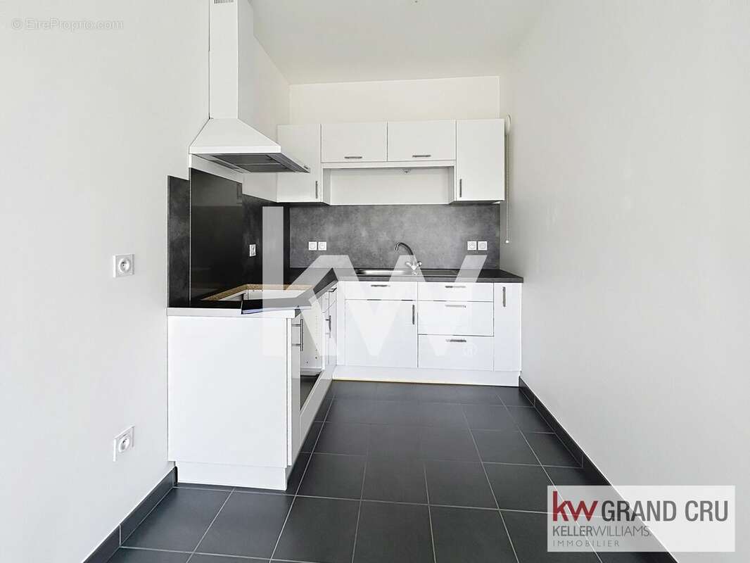 Appartement à BEZANNES