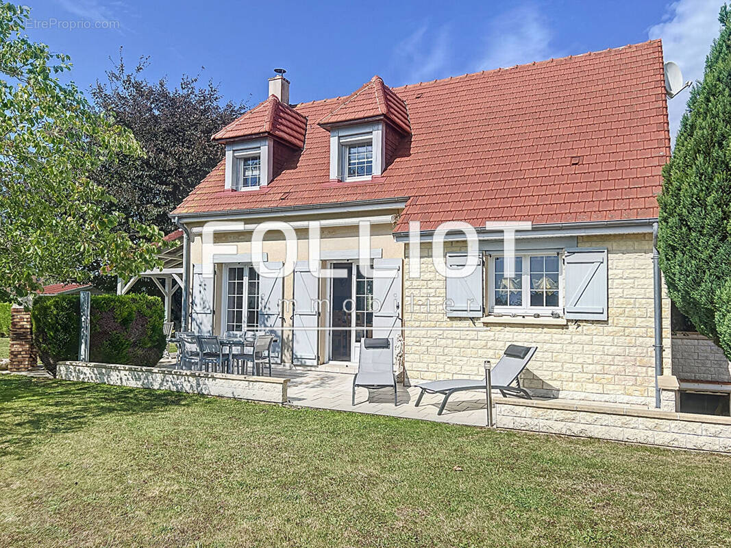 Maison à CREULLY