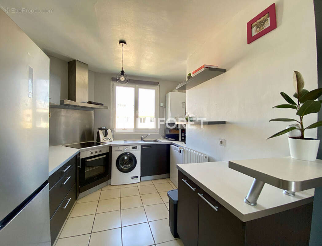 Appartement à BOURG-LES-VALENCE