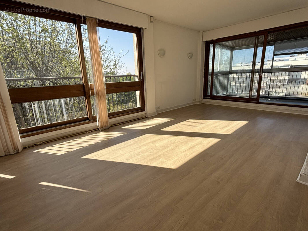 Appartement à LE CHESNAY