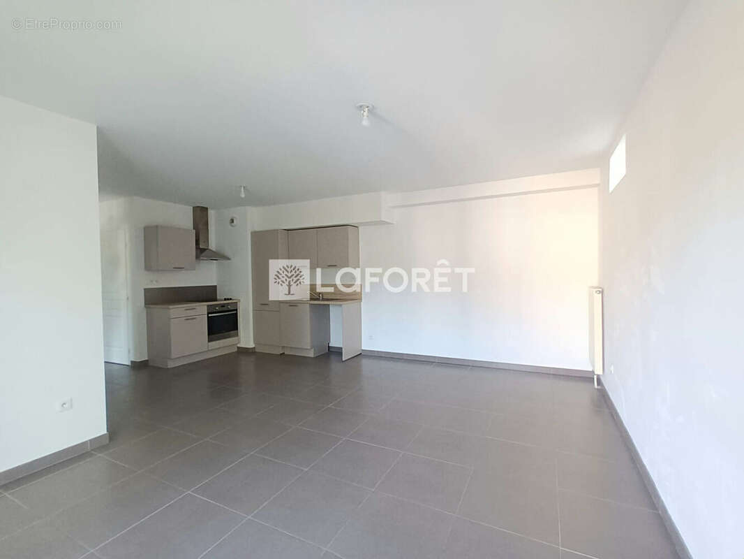 Appartement à LUZARCHES